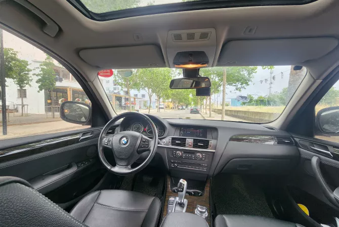 Makina ne shitje ne Tirane, BMW, 2013 Diesel,Kambio Automatik Pagesa 10,500  Euro.