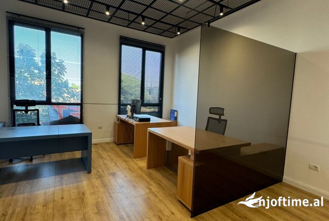 Ambient biznesi me qera 1+1 ne Tirane - 500 Euro