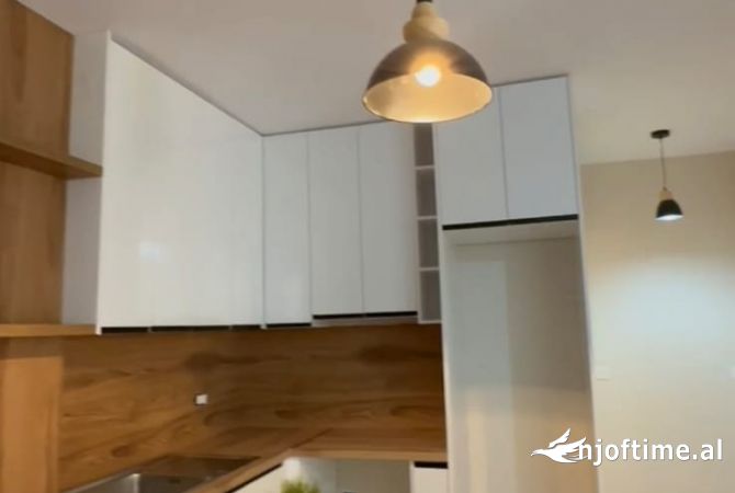 Shtepi ne shitje 2+1 ne Tirane - 89,000 Euro