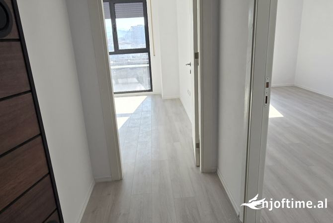 Shtepi ne shitje 1+1 ne Tirane - 125,000 Euro