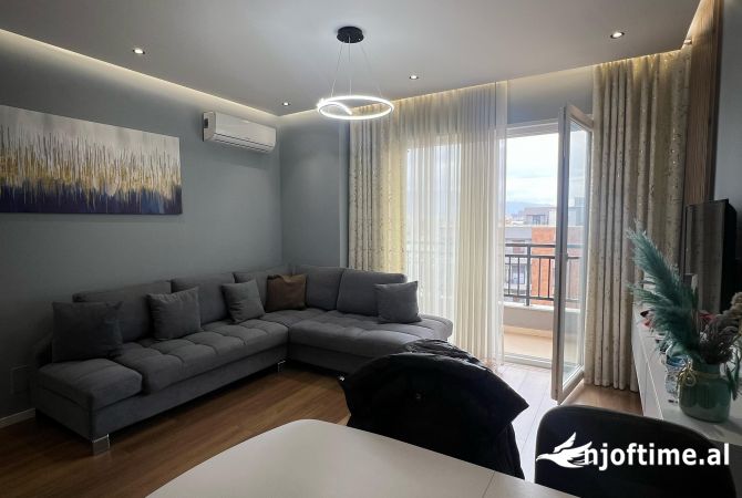 Shtepi ne shitje 1+1 ne Tirane - 90,000 Euro