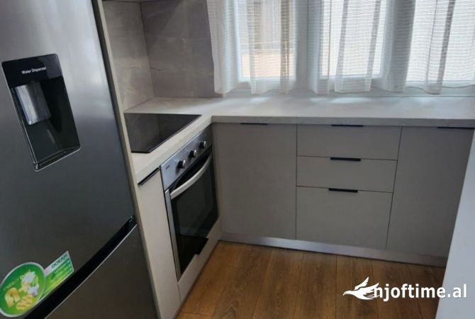 Shtepi me qera 2+1 ne Tirane - 750 Euro