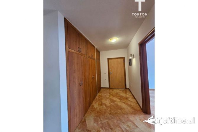 QERA, AMBIENT BIZNESI+POST PARKIMI, ISH EKSPOZITA, TIRANE tt 1784