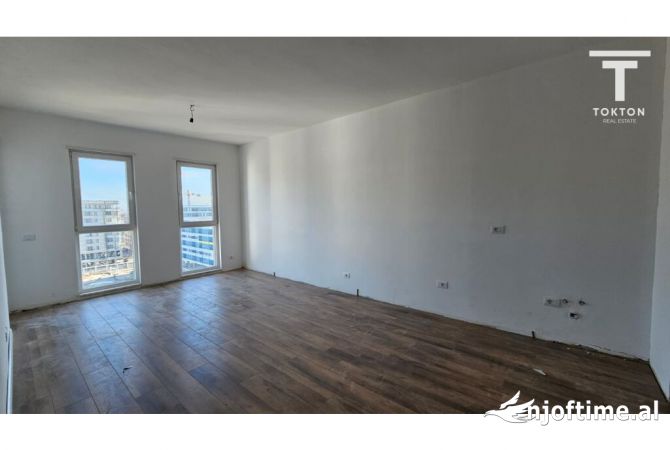 Shtepi ne shitje Apartament ne Tirane, 2+1, Mobilimi Bosh, pa mobiluar, Pagesa 113,000  Euro.