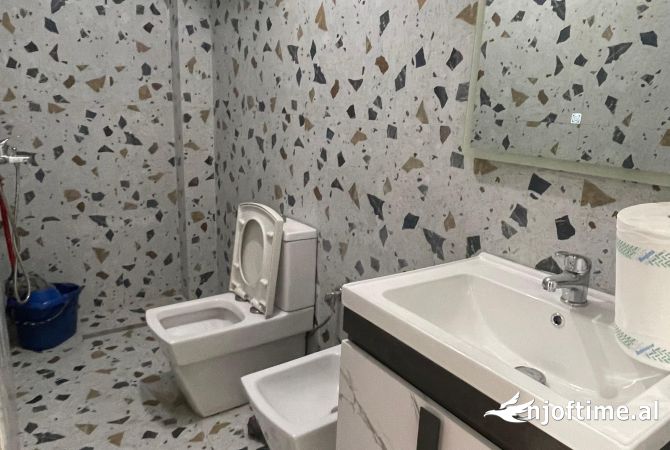 Shtepi ne shitje 2+1 ne Tirane - 160,080 Euro