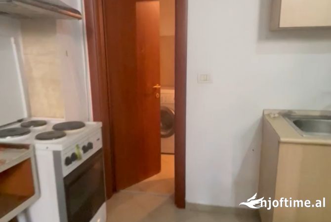 Shtepi ne shitje 2+1 ne Tirane - 100,119 Euro