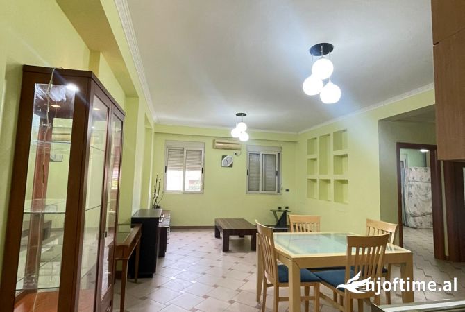 Shtepi me qera 1+1 ne Tirane - 650 Euro