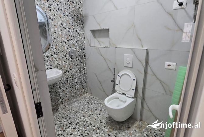 Shtepi ne shitje 2+1 ne Tirane - 119,999 Euro