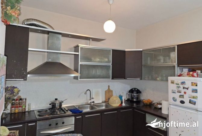 Shtepi ne shitje 1+1 ne Tirane - 118,989 Euro