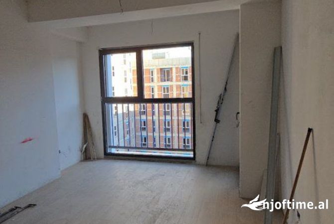 Shtepi ne shitje Apartament ne Tirane, 1+1, Mobilimi Bosh, pa mobiluar, Pagesa 117,123  Euro.