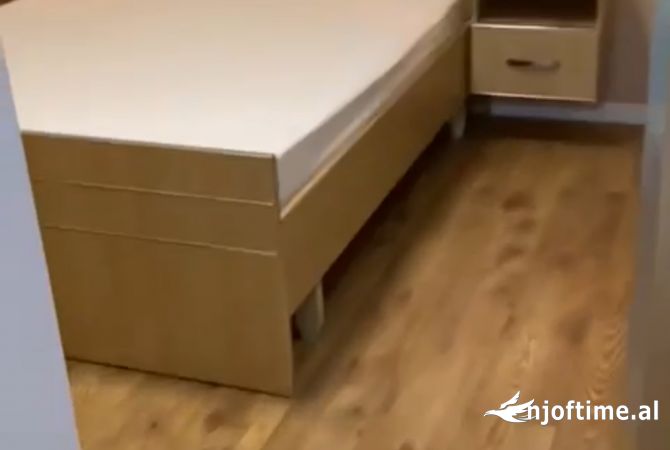 Shtepi me qera 2+1 ne Tirane - 690 Euro