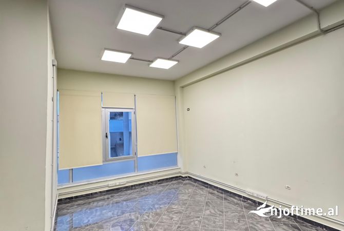 Ambient biznesi me qera 1+1 ne Tirane - 547 Euro