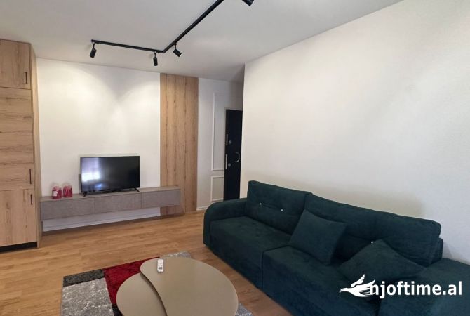 Shtepi me qera 1+1 ne Tirane - 542 Euro