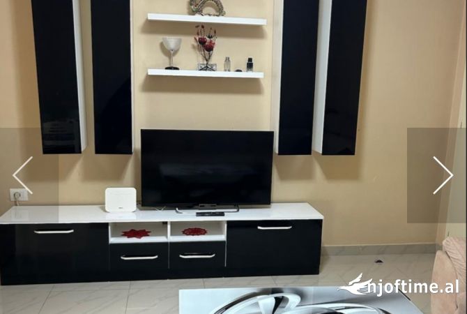 Shtepi ne shitje Apartament ne Tirane, 1+1, Mobilimi E mobiluar, Pagesa 120,001  Euro.