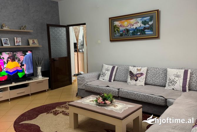 Shtepi ne shitje 1+1 ne Tirane - 74,989 Euro