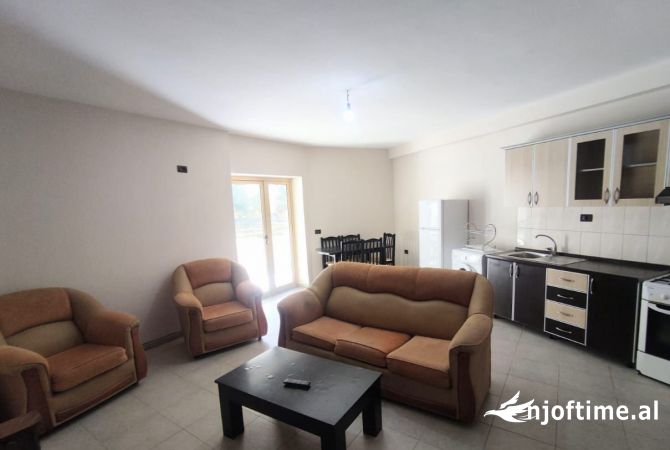Shtepi ne shitje 2+1 ne Tirane - 94,383 Euro