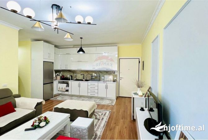 Shtepi ne shitje 2+1 ne Tirane - 150,000 Euro