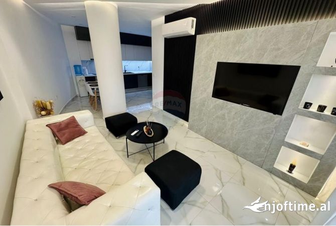Shtepi me qera 1+1 ne Tirane - 650 Euro