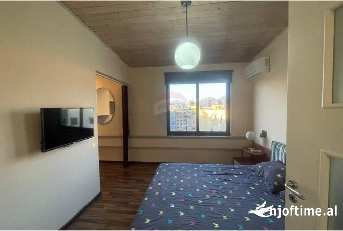 Shtepi me qera Apartament ne Tirane, 2+1, Mobilimi E mobiluar, Pagesa 650  Euro.