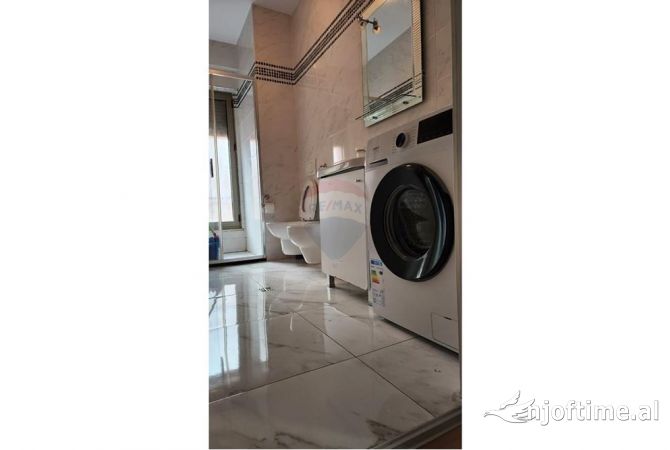 Shtepi me qera Apartament ne Tirane, 2+1, Mobilimi E mobiluar, Pagesa 800  Euro.