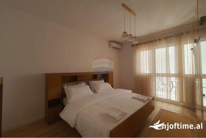 Shtepi me qera 2+1 ne Tirane - 700 Euro