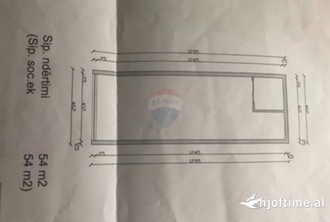 Ambient biznesi ne shitje 1+1 ne Tirane - 3,000 Euro