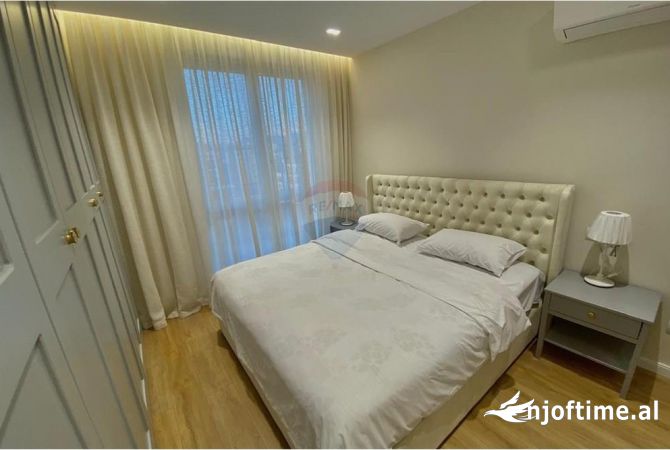 Shtepi me qera 2+1 ne Tirane - 1,200 Euro