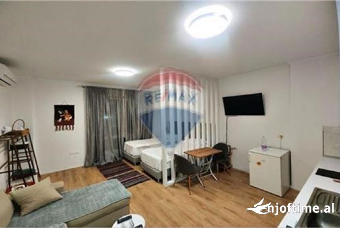 Shtepi me qera Garsoniere ne Tirane - 450 Euro
