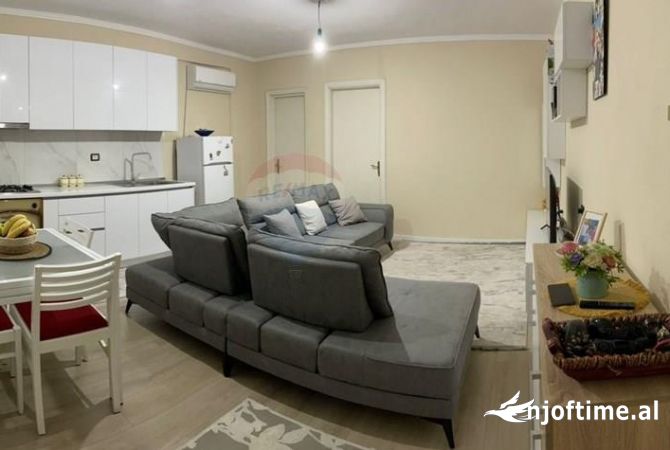 Shtepi me qera 1+1 ne Tirane - 400 Euro