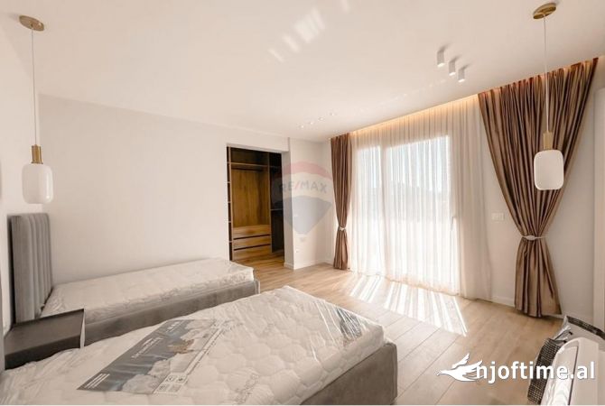 Luxury villas for rent in Tirana 3+1, Furnished