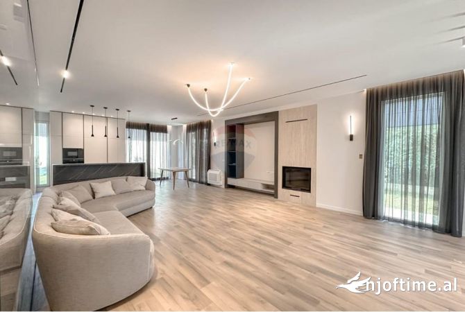 Luxury villas for rent in Tirana 3+1, Furnished