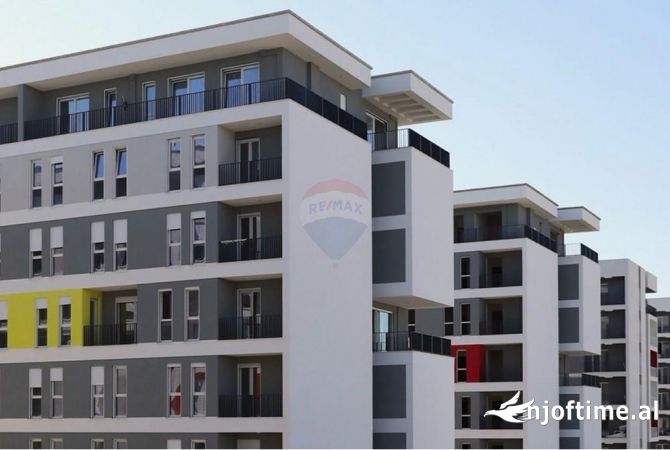Shtepi ne shitje Apartament ne Tirane, 2+1, Mobilimi Bosh, pa mobiluar, Pagesa 100,000  Euro.