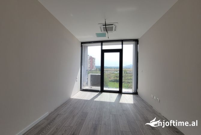Shtepi me qera Apartament ne Tirane, 2+1, Mobilimi Bosh, pa mobiluar, Pagesa 1,200  Euro.