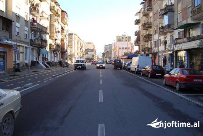 Shtepi me qera 1+1 ne Tirane - 650 Euro