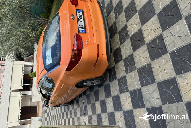 Auto in Vendita  a Tirana - 5,000 Euro