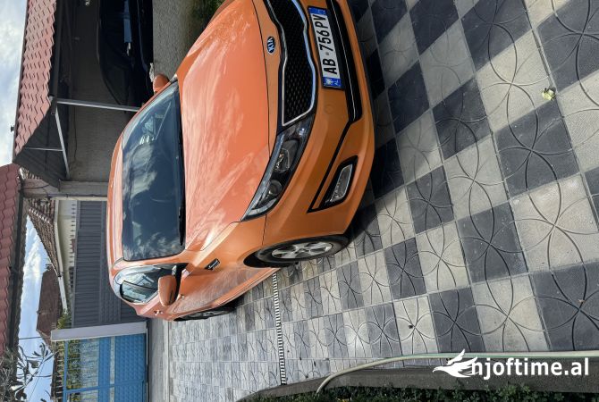 Auto in Vendita  a Tirana - 5,000 Euro
