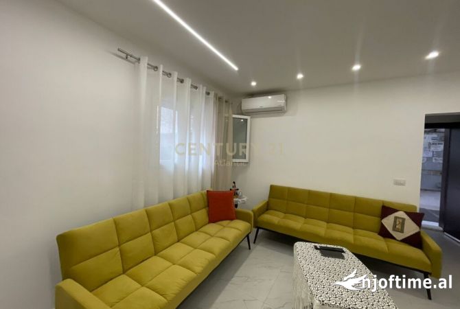Shtepi me qera 1+1 ne Durres - 300 Euro