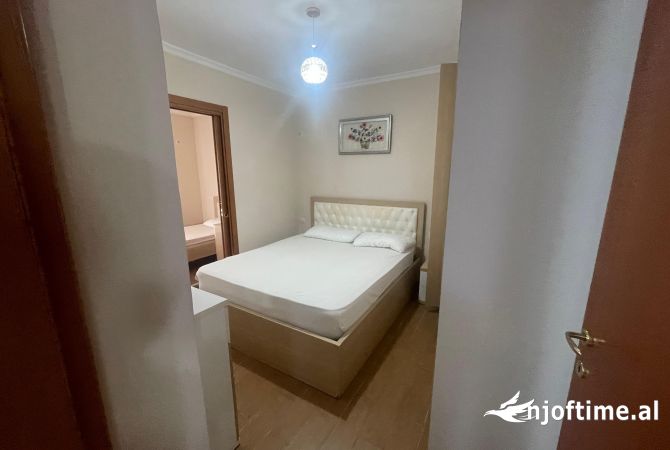 Shtepi me qera 2+1 ne Tirane - 600 Euro