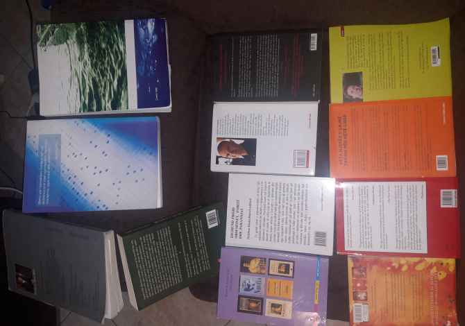 Books  in Durres - 1,000 Leke
