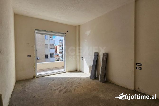 Shtepi ne shitje 2+1 ne Tirane - 278,000 Euro
