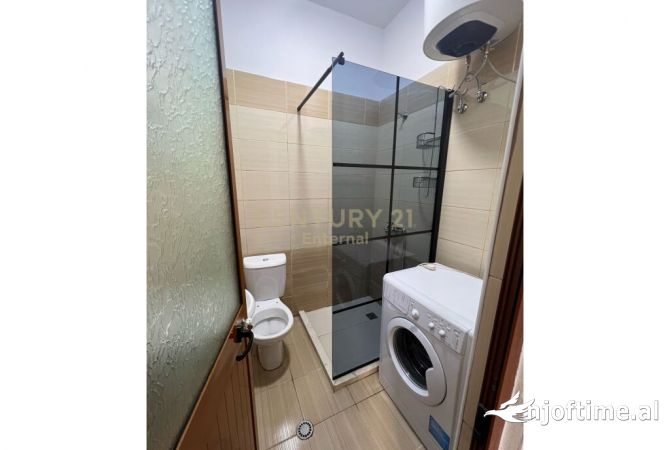 Shtepi ne shitje Apartament ne Tirane, 1+1, Mobilimi E mobiluar, Pagesa 80,000  Euro.