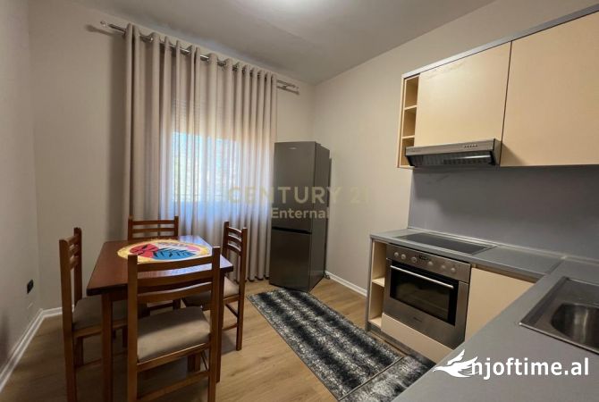 Shtepi me qera 1+1 ne Tirane - 600 Euro
