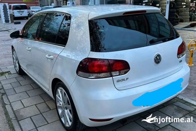 Makina ne shitje ne Tirane - 5,700 Euro