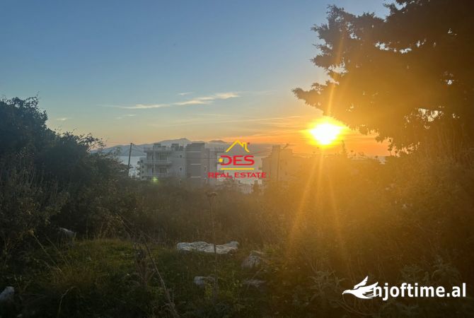 Truall ose Toke ne Sarande - 60,000 Euro