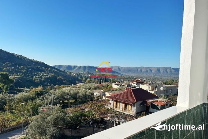 Shtepi ne shitje Apartament ne Sarande, 2+1, Mobilimi Pjeserisht e mobiluar, Pagesa 65,000  Euro.