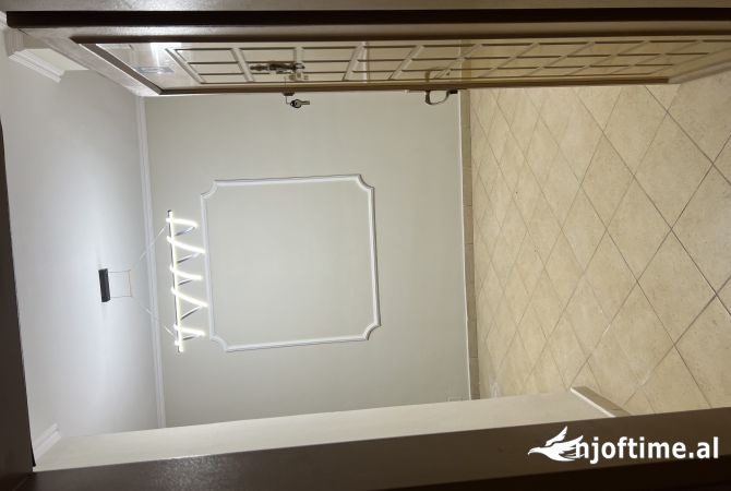 Shtepi ne shitje 2+1 ne Tirane - 130,000 Euro
