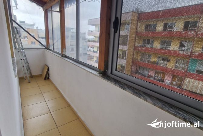 Shtepi me qera 1+1 ne Tirane - 330 Euro