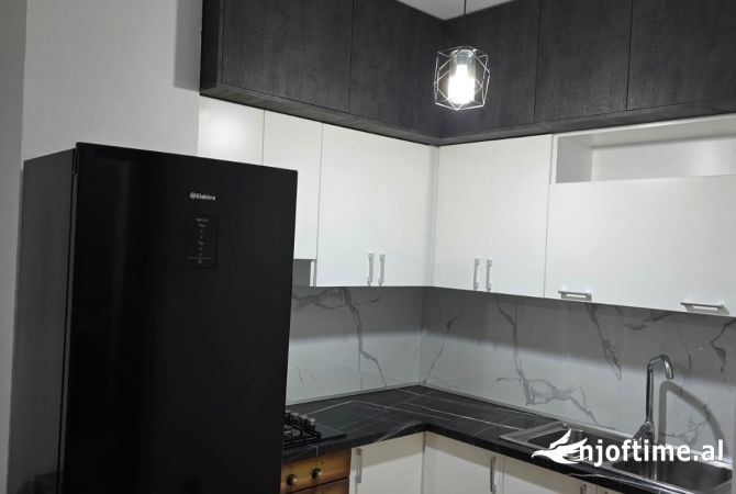 Shtepi me qera 1+1 ne Tirane - 400 Euro
