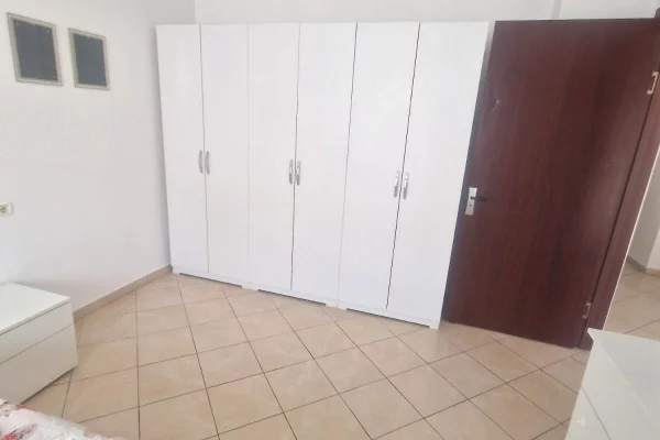 Casa in affitto 1+1 a Tirana - 43,000 Leke