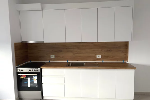 Shtepi me qera Garsoniere ne Tirane - 30,000 Leke